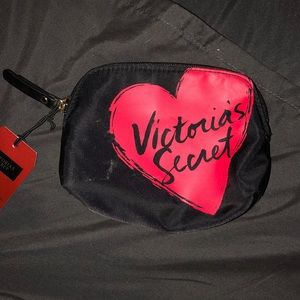 VS travel size makeup bag